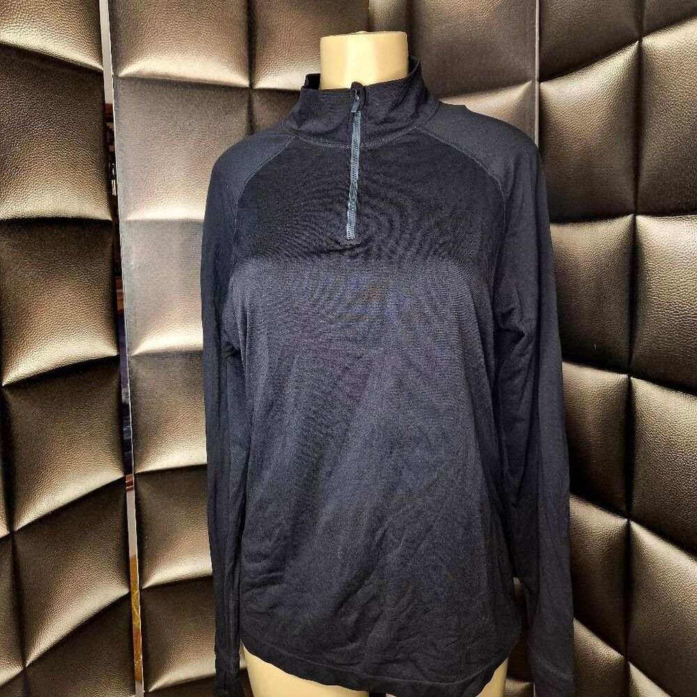 Fabletics 1/4 pullover training day - Picture 7 of 8